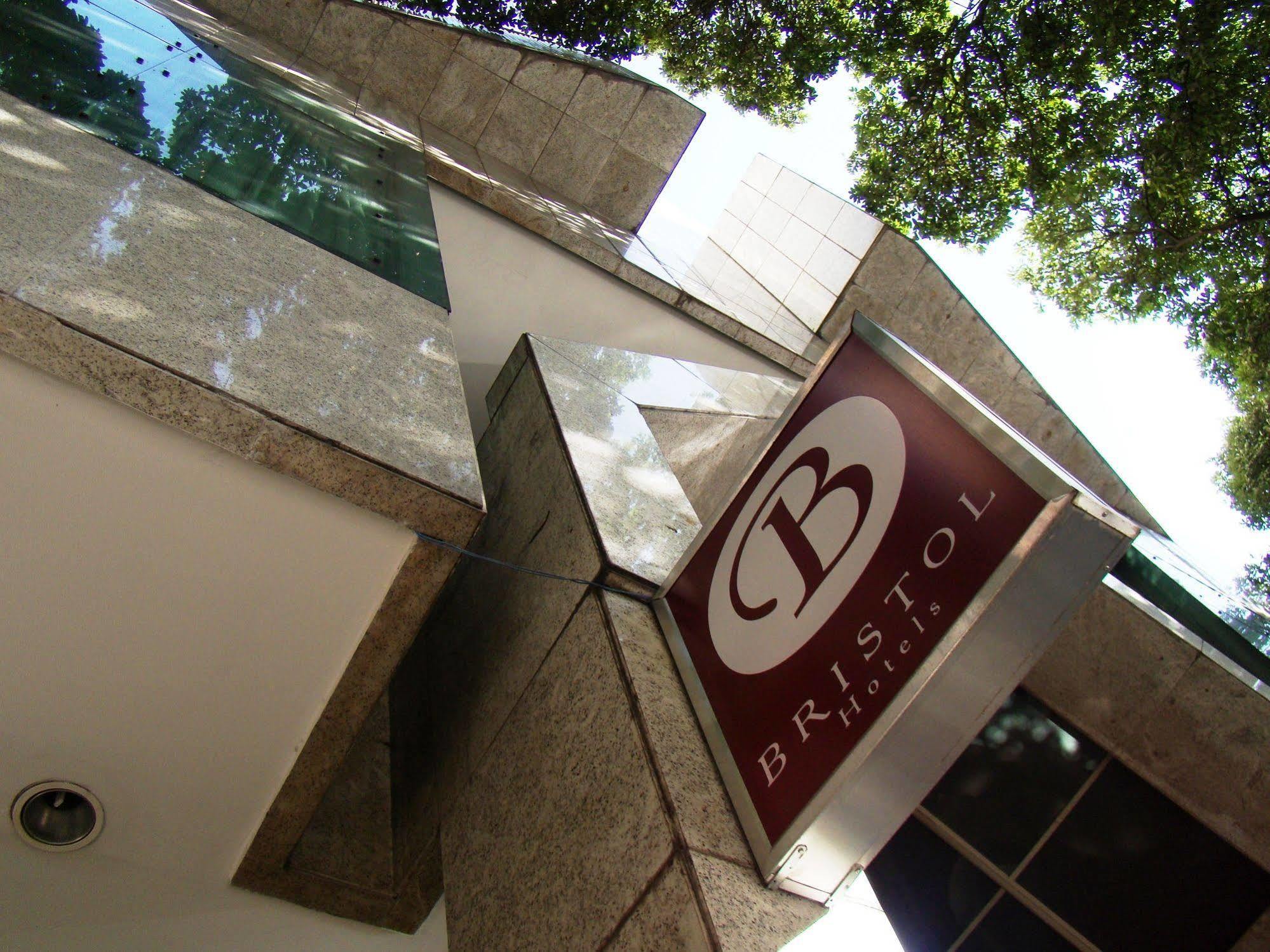 Bristol Merit Hotel Belo Horizonte Exterior foto
