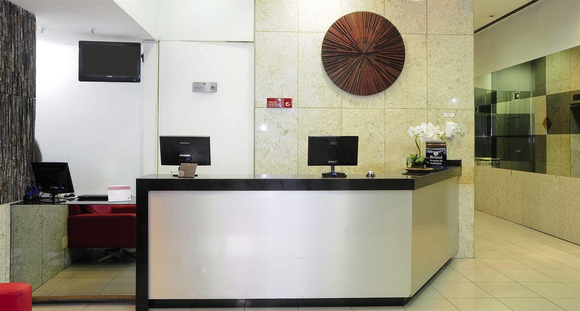 Bristol Merit Hotel Belo Horizonte Exterior foto