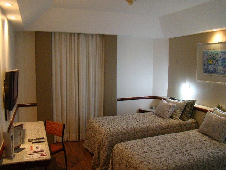 Bristol Merit Hotel Belo Horizonte Zimmer foto